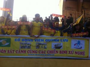 Bóng đá - SLNA “dính đòn đau”: Khán giả tức giận bỏ ra về