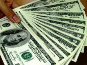 Tài chính - Bất động sản - USD ngân hàng kịch trần những ngày đầu năm