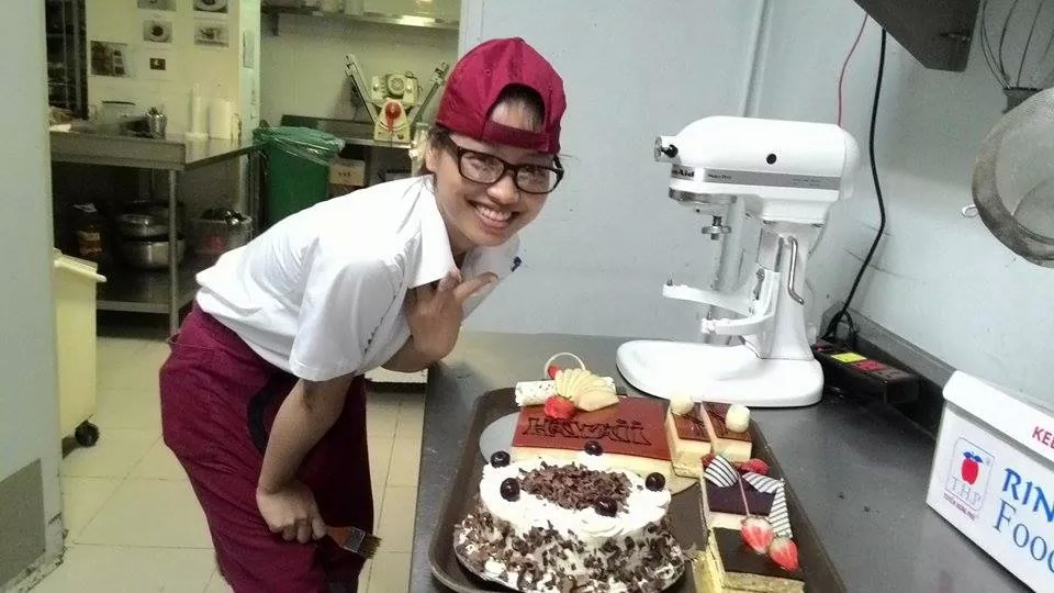 Bạn trẻ - Cuộc sống - Cử nhân rửa bát thuê nuôi đam mê thành đầu bếp