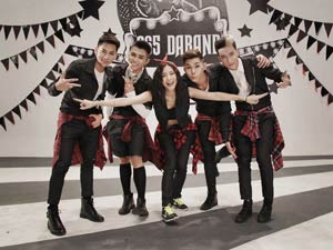 Ca nhạc - MTV - Ngô Thanh Vân cùng học trò khoe vũ đạo hài hước đẹp mắt