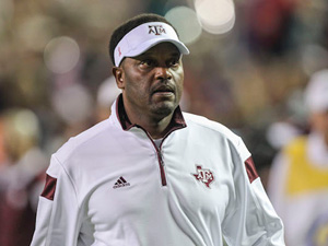 Thể thao - HLV sa thải nhân viên vì "check-in" làm lộ bí mật