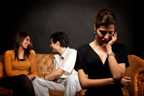 Bạn trẻ - Cuộc sống - Chồng tôi định “mía ngon, đánh cả cụm”?