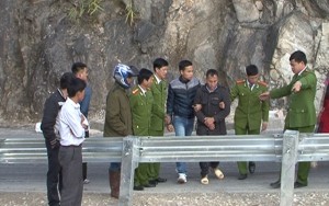 Pháp luật - Bắt kẻ giết bạn cướp 100 triệu đồng để mua trâu