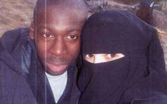 Tin tức trong ngày - Nữ tòng phạm vụ bắt cóc con tin Paris đã tới Syria