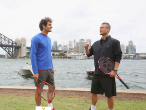 Thể thao - Federer đánh "Tennis siêu tốc" trên du thuyền