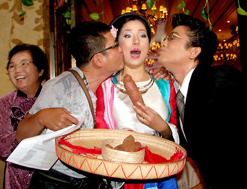 Phim - Nhìn lại "đám cưới khoai lang" của Thúy Nga và chồng cũ