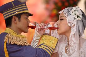 Phim - "Nam thần" Chung Hán Lương lộ ảnh đã kết hôn và có con