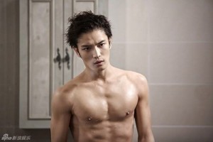 Phim - Tài tử Jae Joong khoe thân hình cực chuẩn trong “Spy”