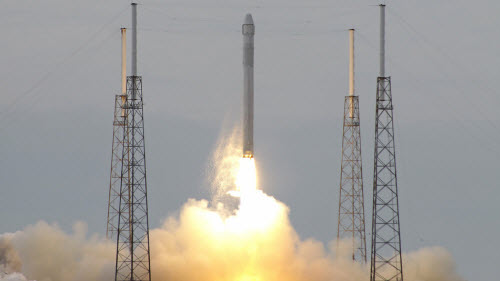 Công nghệ thông tin - Google muốn 'bơm' 1 tỉ USD vào SpaceX để phủ internet toàn cầu