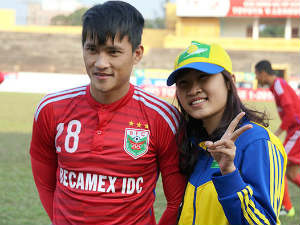 Bóng đá - V4 V-League: B.BD "bay cao", SHB.ĐN đã có điểm