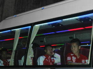 Bóng đá - Bại trận, cầu thủ HAGL vẫn “hút khách" hơn chủ nhà