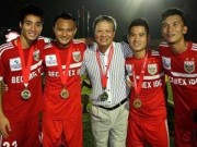 Bóng đá - B.Bình Dương đang “cô đơn” ở V-League