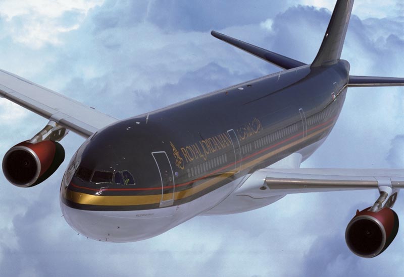 Tin tức trong ngày - Bà mẹ bất ngờ sinh con trên máy bay tới Mỹ