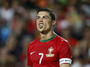 Bóng đá - "Vỡ bụng" với các “trò lố” của SAO bóng đá