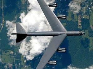Mỹ tăng sức hủy diệt cho pháo đài bay B-52