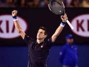 Thể thao - Hot shot: Djokovic kê bóng ''ma thuật'' trên lưới