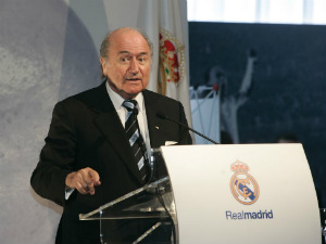 Bóng đá - Barca gây sức ép, Real bị FIFA "sờ gáy"