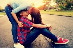 Thư tình: Cần lắm một bờ vai, một vòng tay ấm áp