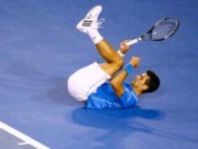 Thể thao - Video: Murray đập vợt, Djokovic chấn thương