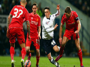 Bóng đá - Bolton - Liverpool: 5 phút thay đổi cuộc chơi