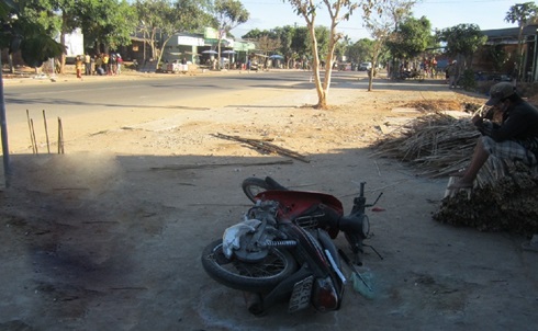 Pháp luật - Trai làng ném đá, đánh 1 thanh niên tử vong