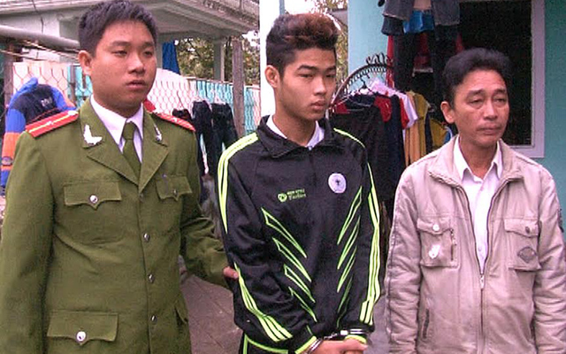 Pháp luật - Bắt tên trộm “hại đời” bé gái 15 tuổi