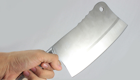Pháp luật - Nhân viên quán chém gục khách nhậu vì "tội"… nhìn lâu
