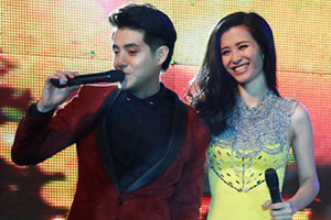 Ca nhạc - MTV - Đông Nhi gợi cảm ngọt ngào bên bạn trai