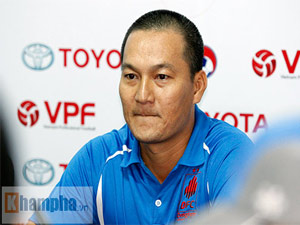 Bóng đá - ĐTLA đả bại dàn sao B.BD nhờ "truyền nhân" Calisto