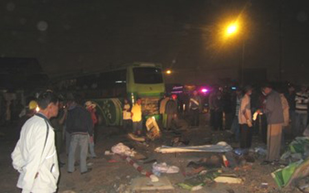 Tin tức trong ngày - TNGT 10 người chết ở Bình Thuận: Yêu cầu khởi tố