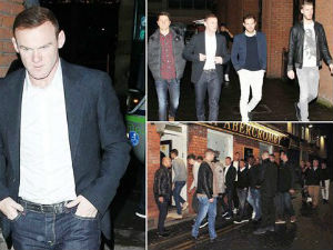 Bóng đá - Cầu thủ MU bị quay lén cảnh "nóng" ở nhà vệ sinh