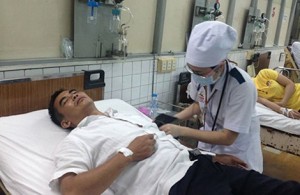 Pháp luật - Đòi tiền cọc mua nhà bằng... &quot;khủng bố&quot;