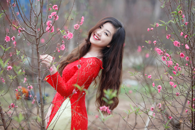 Bạn trẻ - Cuộc sống - Thiếu nữ Hà thành rực rỡ khoe sắc xuân