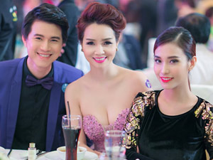 Phim - MC Mạnh Cường lịch lãm bên dàn người đẹp Việt