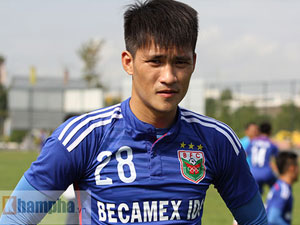 Bóng đá - Nhận lì xì, Công Vinh &amp; B.BD quyết đả bại CLB Trung Quốc