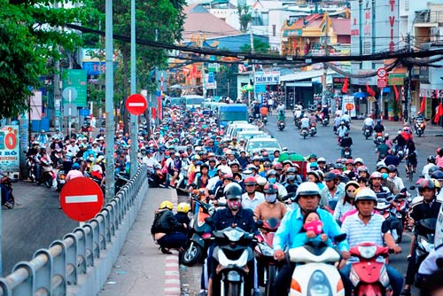 Tin tức trong ngày - Đường phố tắc nghẽn ngày làm việc đầu năm