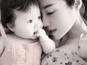 Phim - Ngắm "bà mẹ 1 con quyến rũ nhất Vbiz"