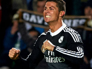 Ronaldo đánh đầu dũng mãnh top 5 bàn đẹp Liga V24
