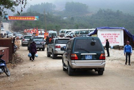 Tin tức trong ngày - Lãnh đạo không dự lễ hội nếu không được phân công