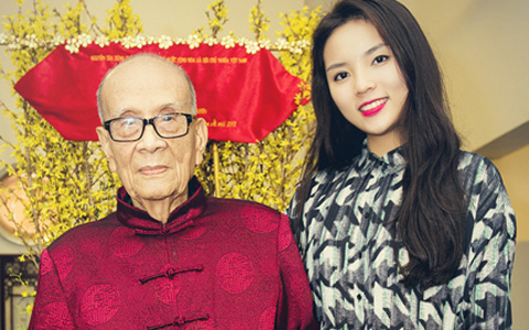 Người mẫu - Hoa hậu - Hoa hậu Kỳ Duyên xinh tươi đi chúc Tết