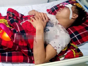 Pháp luật - Nam thanh niên bị gần 20 người xông vào nhà đánh đập