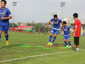 Bóng đá - U23 Việt Nam: Ông Miura tạm cất bài tập "dị"