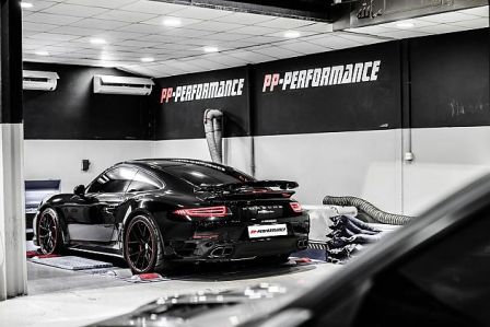 Ô tô - Xe máy - Cận cảnh phiên bản độ của Porsche 911 Trubo