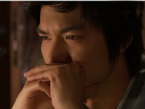 Bạn trẻ - Cuộc sống - Giọt nước mắt của chồng đêm mồng 4 Tết