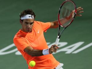 Thể thao - Hot shot Dubai: Federer trái 1 tay hảo hạng