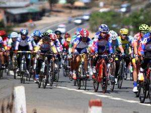 Thể thao - Ngọc Huyền đoạt danh hiệu "Nữ hoàng leo núi"