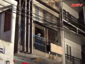 Video An ninh - Cụ ông 81 tuổi chết cháy trước lan can nhà