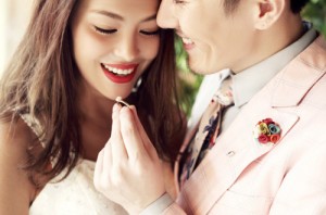 Thư tình: Chỉ có em mới xứng đáng làm vợ anh