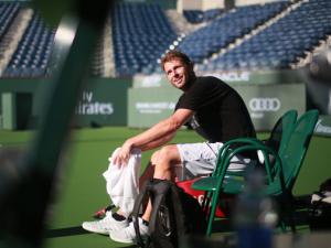 Thể thao - SAO tennis &amp; ranh giới sống chết: Tấm gương sáng