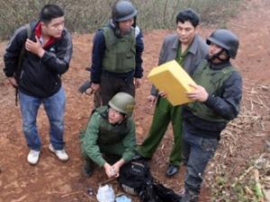 Pháp luật - Đấu súng ác liệt, tiêu diệt 1 đối tượng, thu 40 bánh heroin